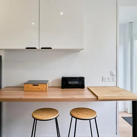 Maison Lumineuse Avec Jardin Διαμέρισμα *
