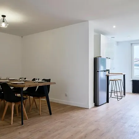 Maison Lumineuse Avec Jardin Διαμέρισμα